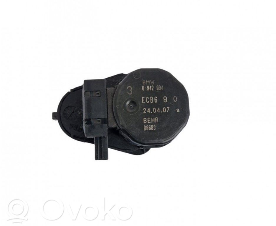 Motor/activador trampilla de calefacción   6942994