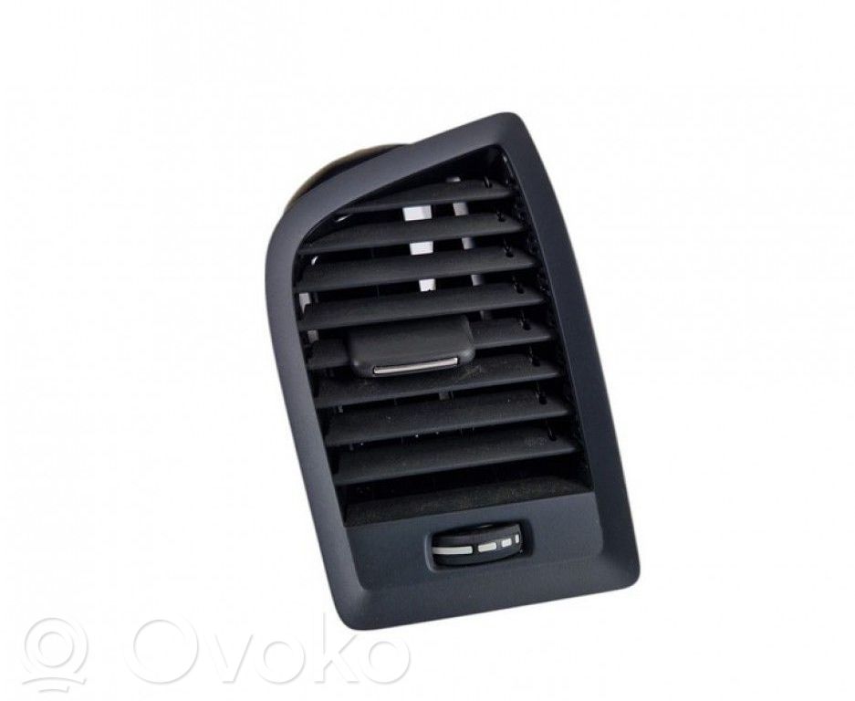 Volvo XC60 Dash center air vent grill 