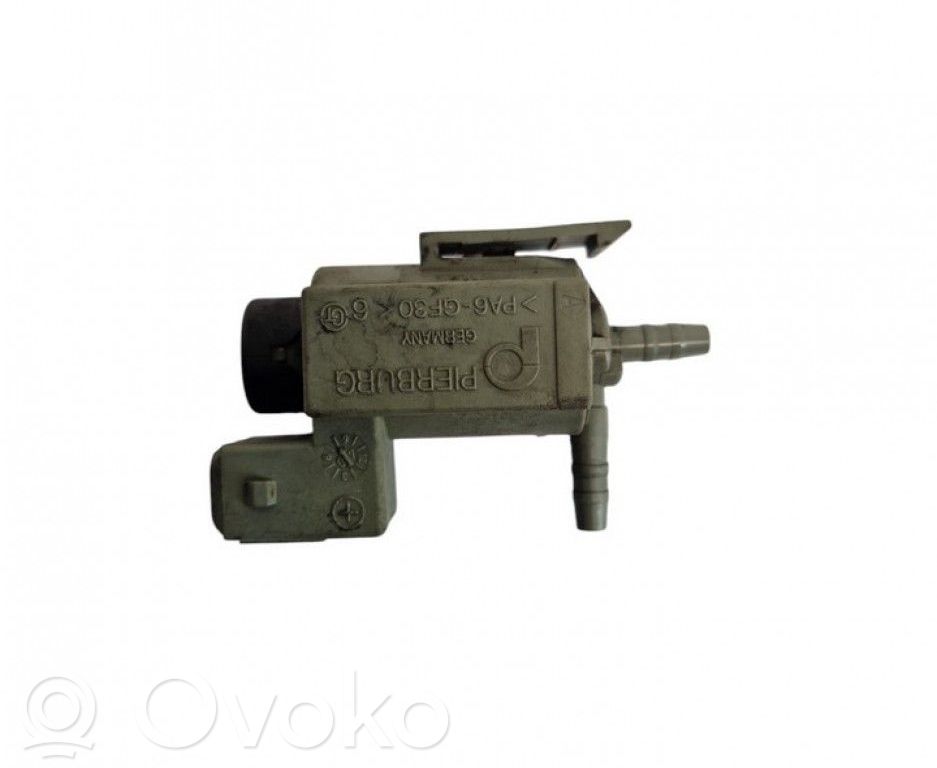 BMW 1 E81 E87 Solenoid supapă turbosuflantă