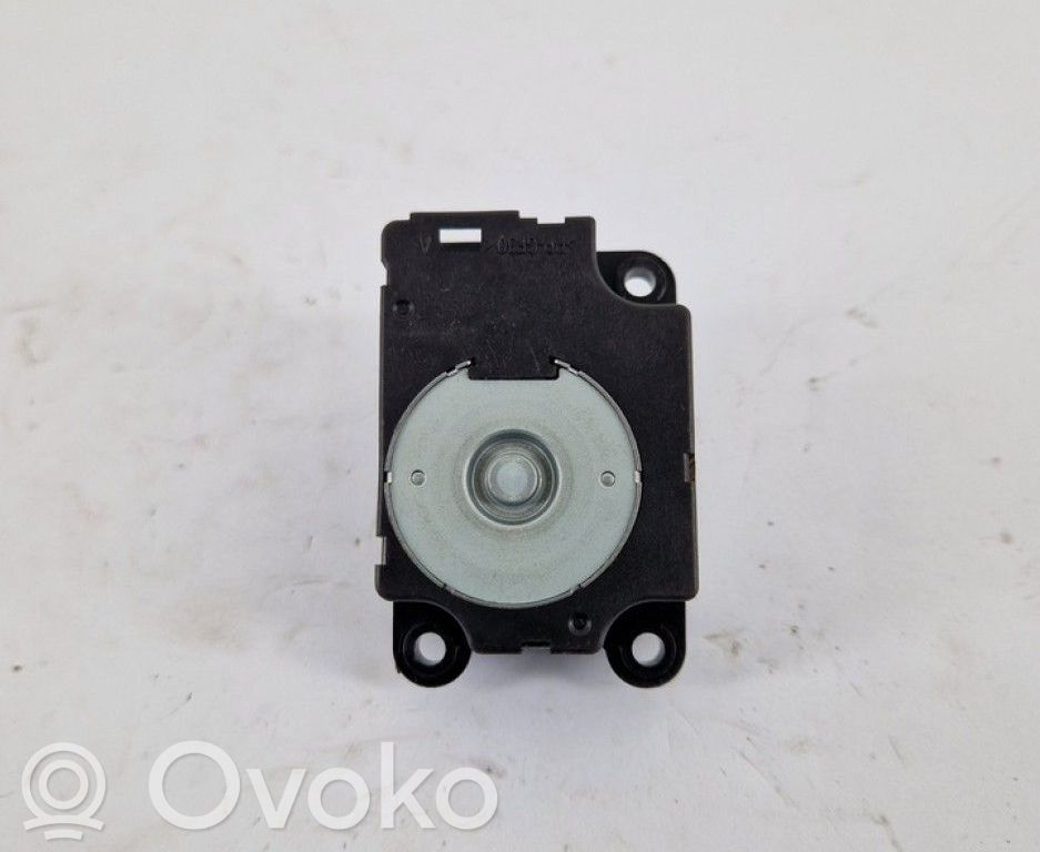 Peugeot 208 I Motor/actuator clapetă aer 