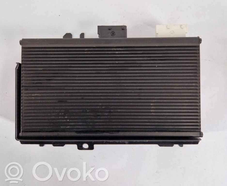Peugeot 407 Amplificador de sonido 