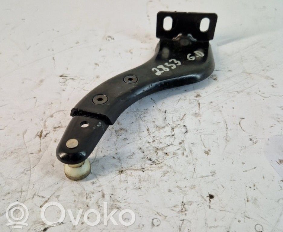 Sliding door upper roller guide/hinge   2K0843435A