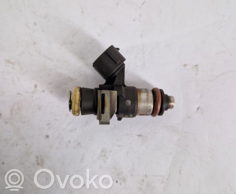 Volkswagen Caddy Inyector de combustible 