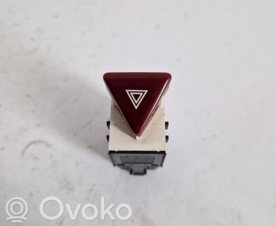 Botón interruptor de luz de peligro   3C8953509