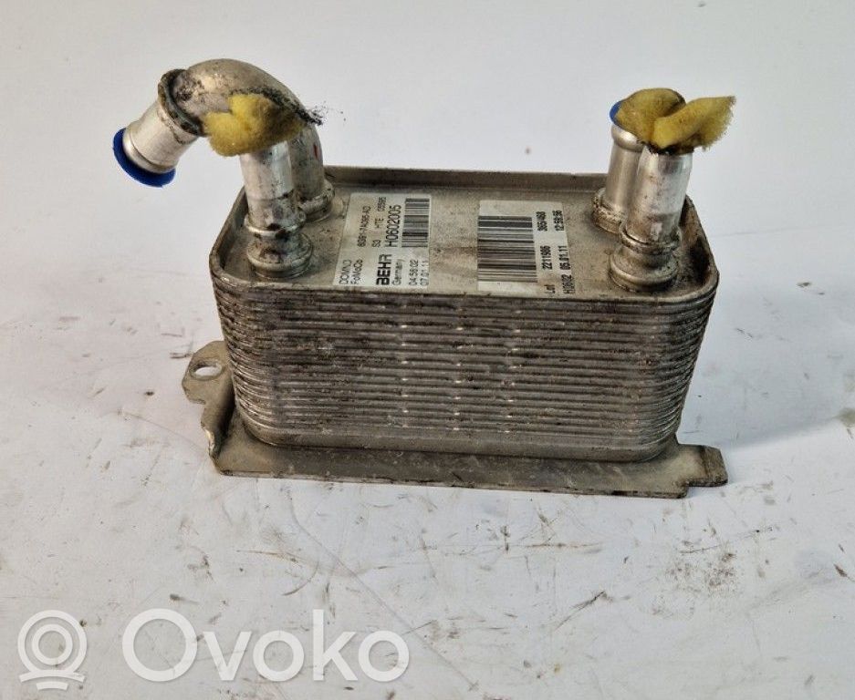 Volvo S80 Öljynsuodattimen kannake 