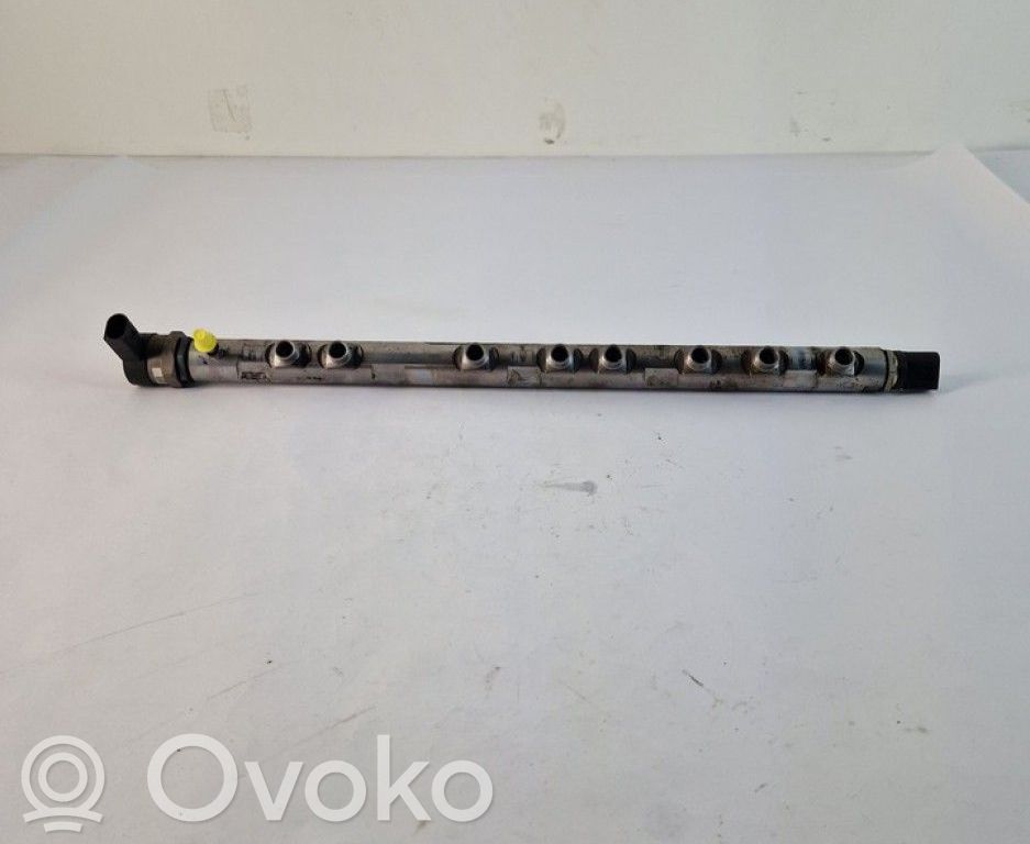 BMW 5 F10 F11 Polttoainepääputki 