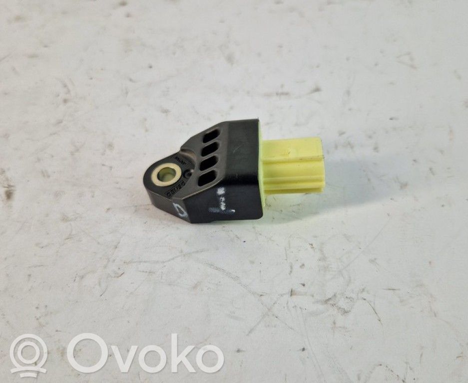 Subaru XV Senzor impact/declanșare airbag 