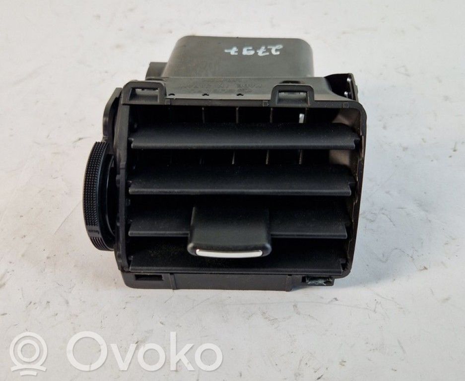 Subaru XV Rejilla de ventilación central del panel 