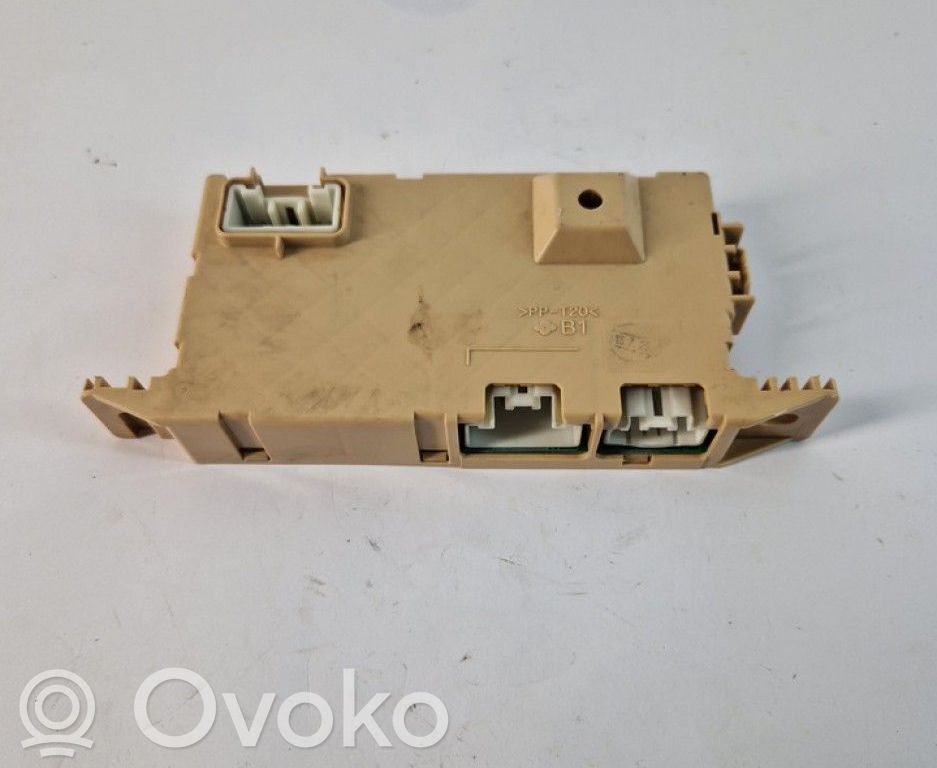 Sonstige Steuergeräte / Module