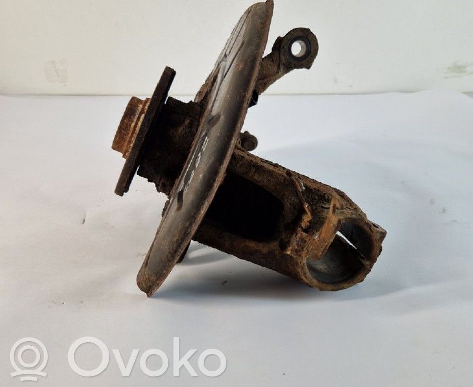 Cubo de rueda delantera