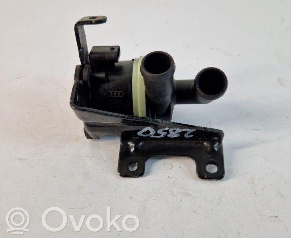 Audi A4 S4 B8 8K Zusatzwasserpumpe 