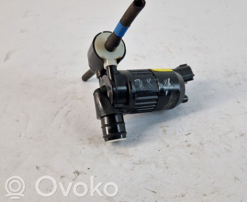 Ford Mondeo MK V Pompe de lave-glace de pare-brise 