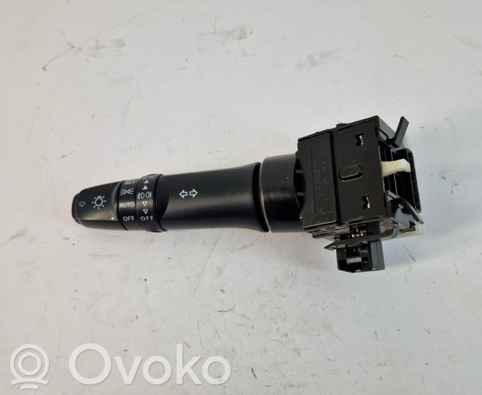 Mitsubishi Outlander Interruptor de luz 