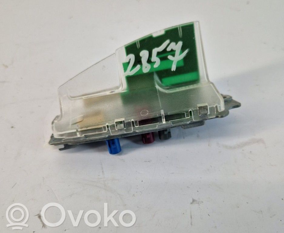 BMW 3 F30 F35 F31 Antenne GPS