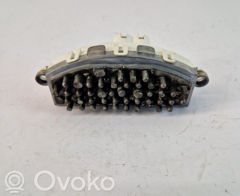 BMW 3 F30 F35 F31 Releu ventilator aerotermă 