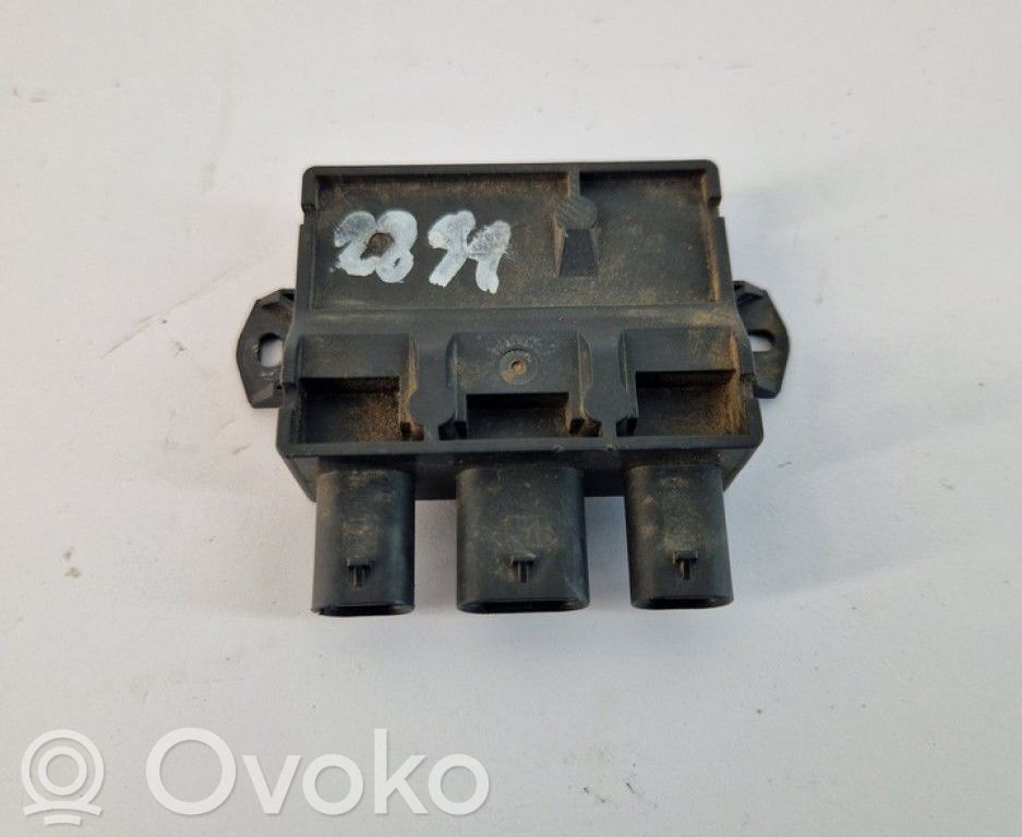 Ford Puma Unidad de control/módulo del maletero/compartimiento de carga 