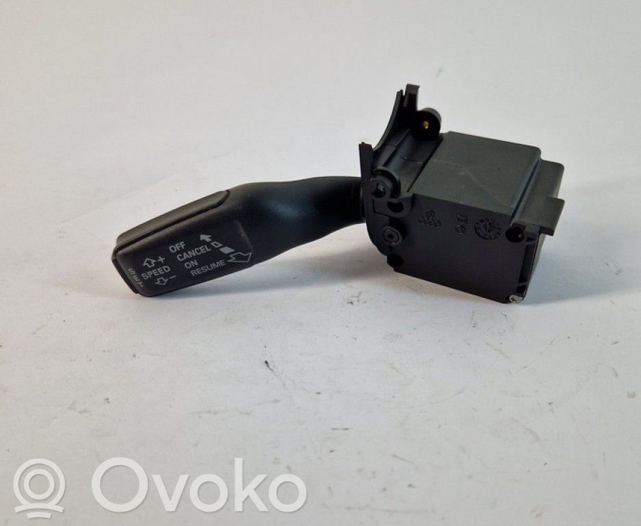 Audi A6 S6 C6 4F Commande régulateur de vitesse 