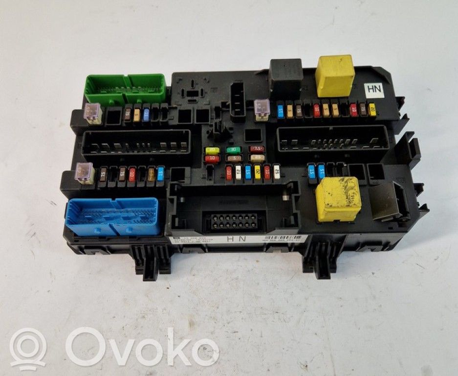 Opel Zafira B Modulo fusibile