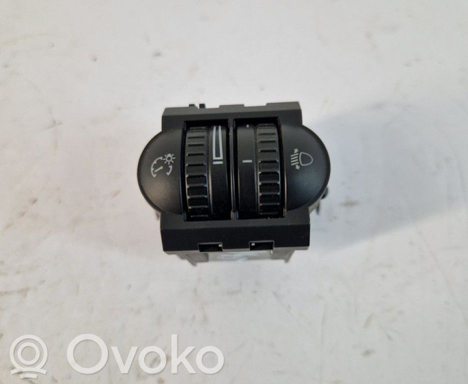 Volkswagen Eos Headlight level height control switch 