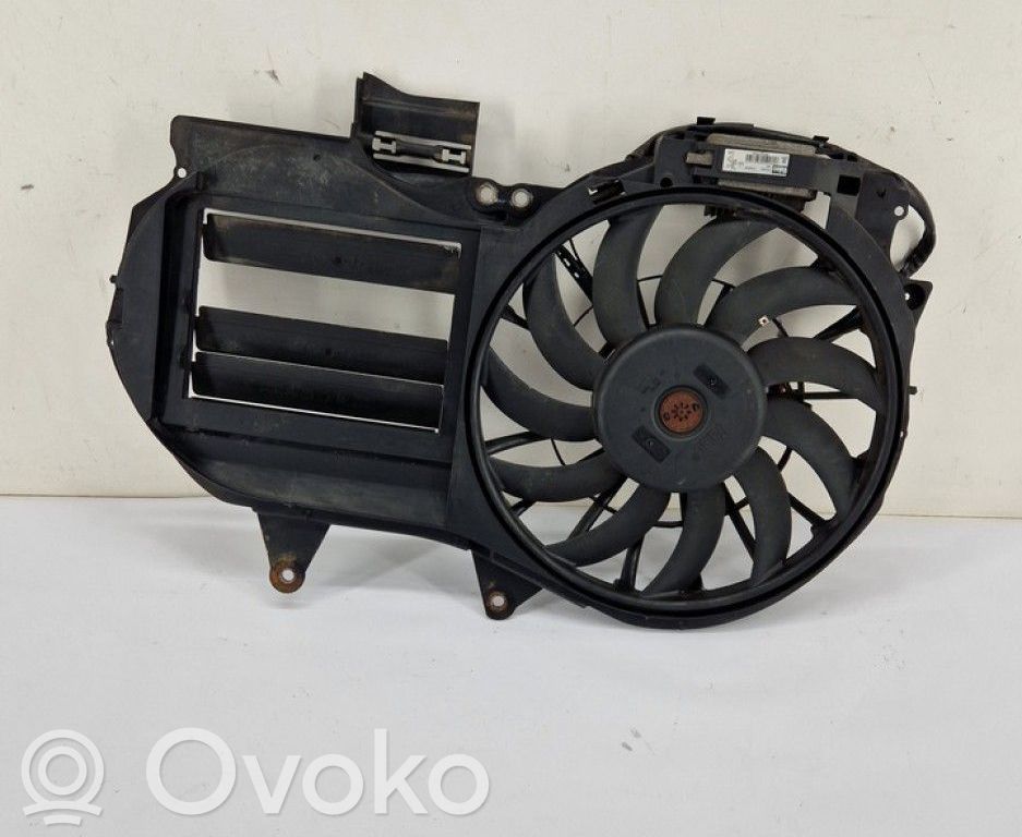 Audi A4 S4 B6 8E 8H Convogliatore ventilatore raffreddamento del radiatore 