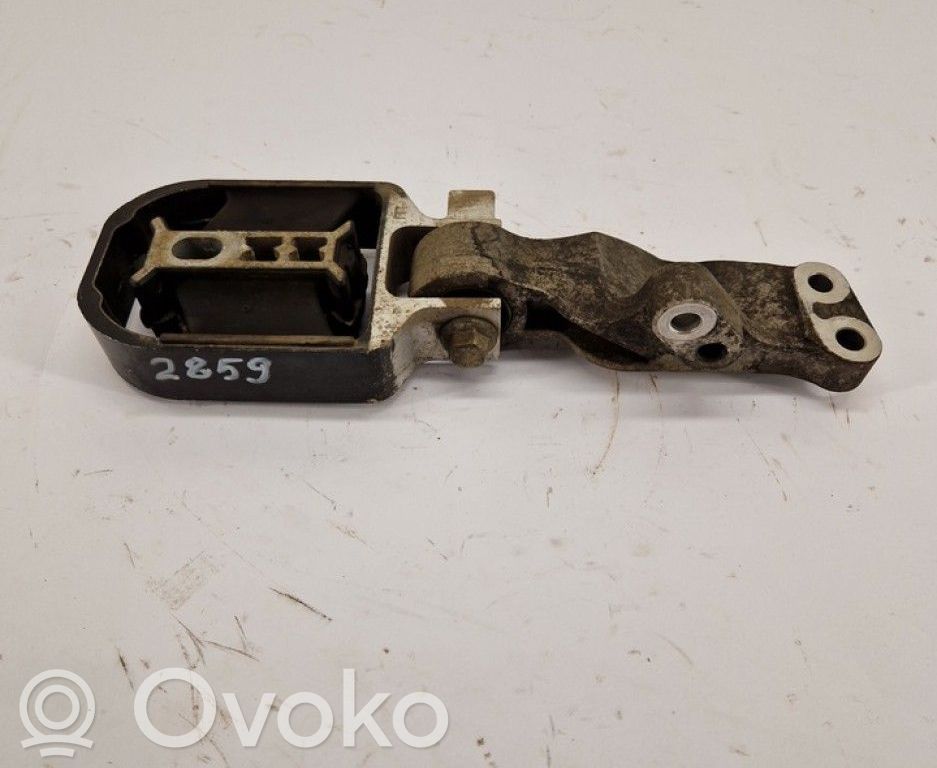 Volvo V40 Engine mount bracket 