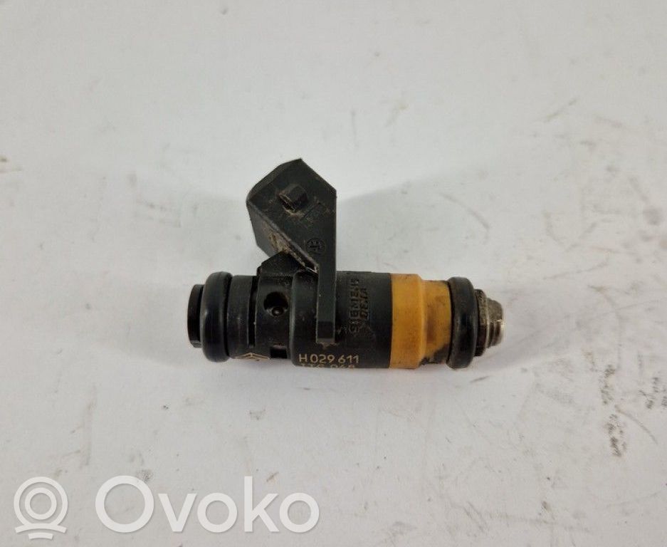 Inyector de combustible   H029611,H029611,H029611