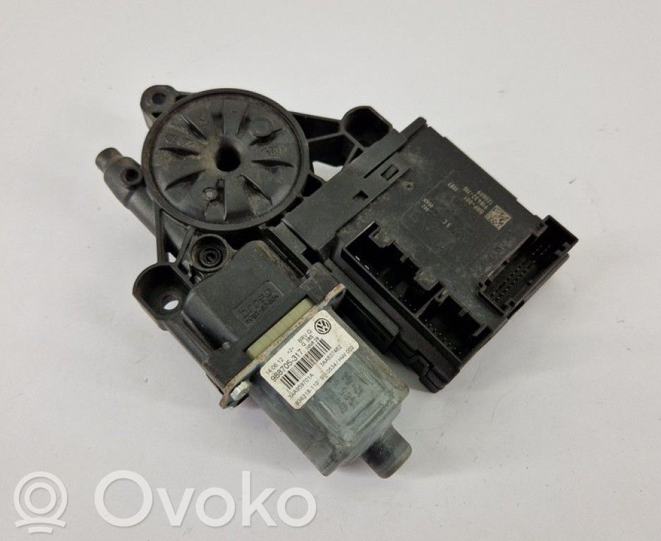 Volkswagen PASSAT B7 Moteur de lève-vitre de porte avant