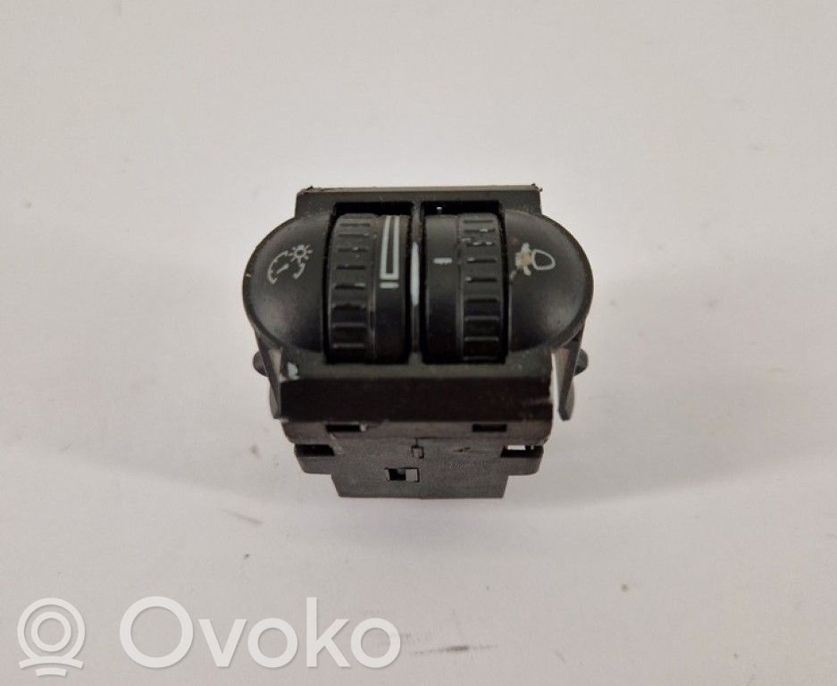 Volkswagen Golf V Interruptor de control del panel de luces 