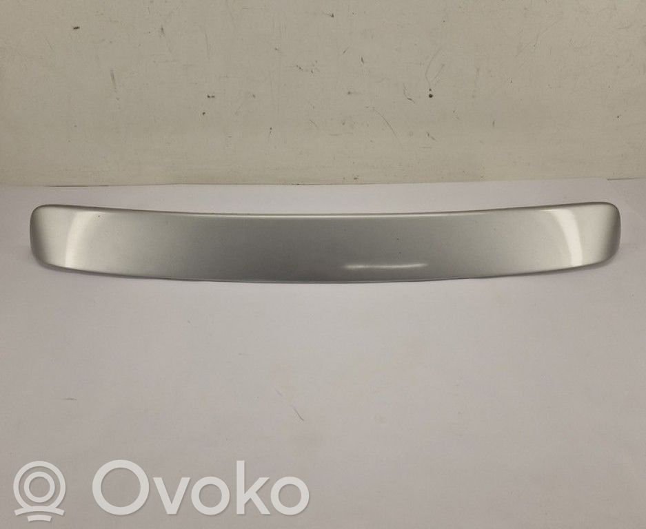 KIA Sorento Tailgate/boot cover trim set 