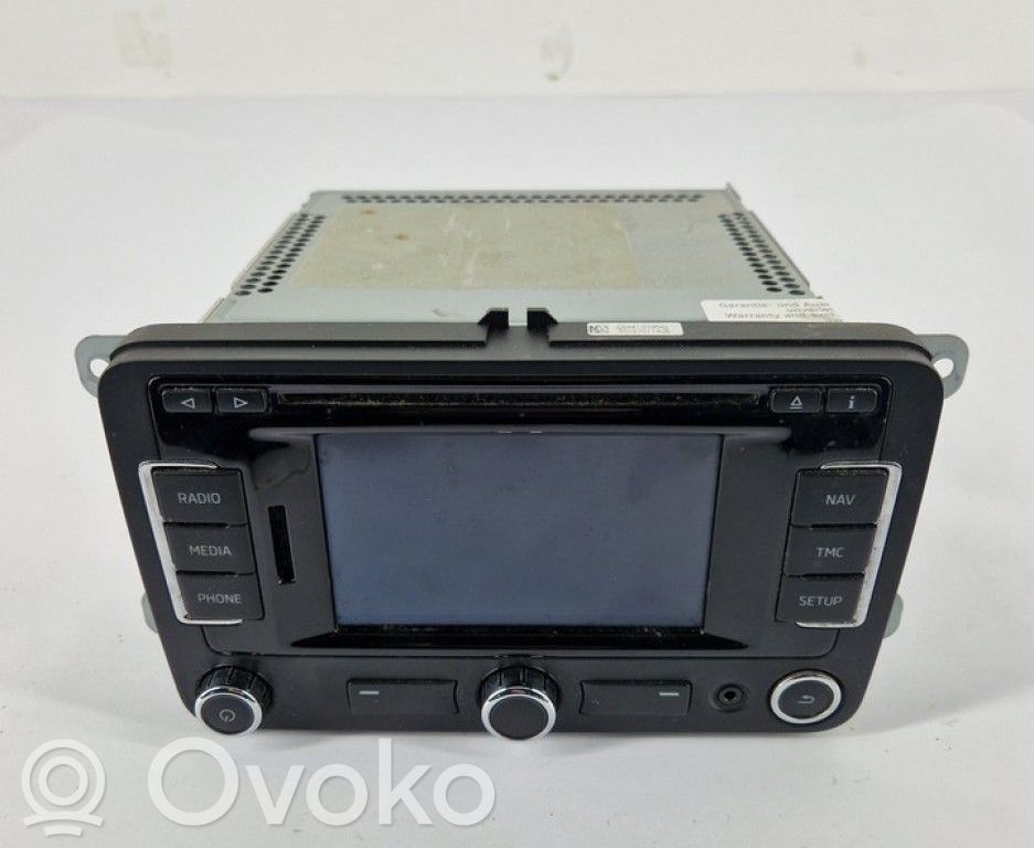 Skoda Rapid (NH) Panel / Radioodtwarzacz CD/DVD/GPS 