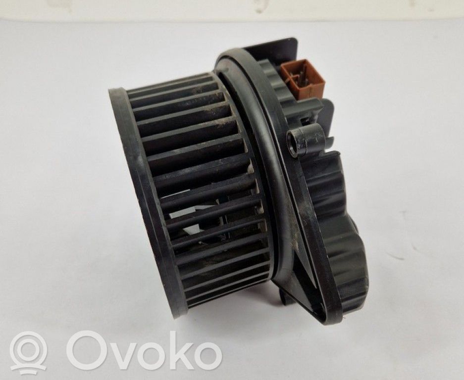Audi A4 S4 B6 8E 8H Ventilator aerotermă 