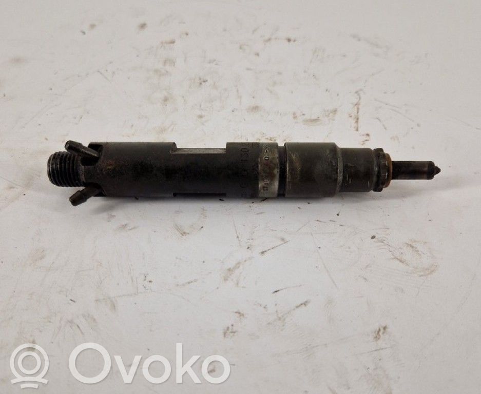 Volkswagen Transporter - Caravelle T4 Injector combustibil 