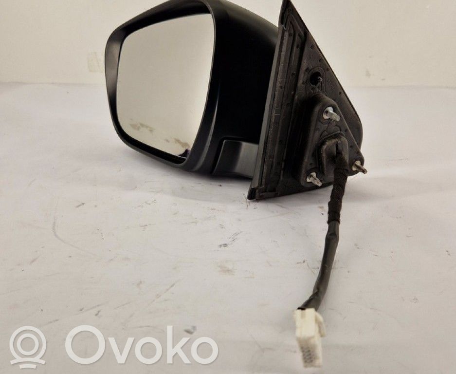 Nissan Navara D23 Elektryczne lusterko boczne drzwi przednich