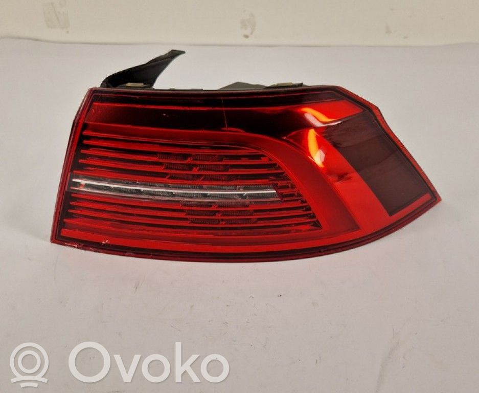 Lampa tylna   3G5945208,3G5945208,3G5945208,3G5945208C