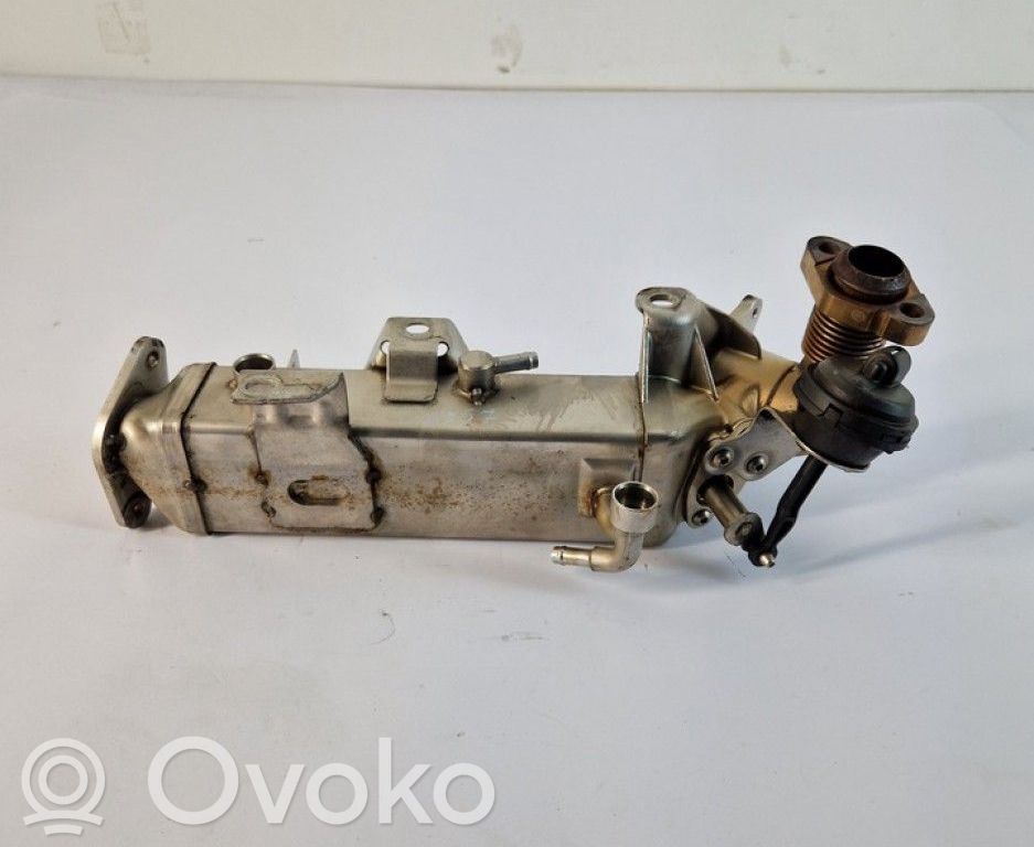 BMW 3 F30 F35 F31 Охладитель EGR 