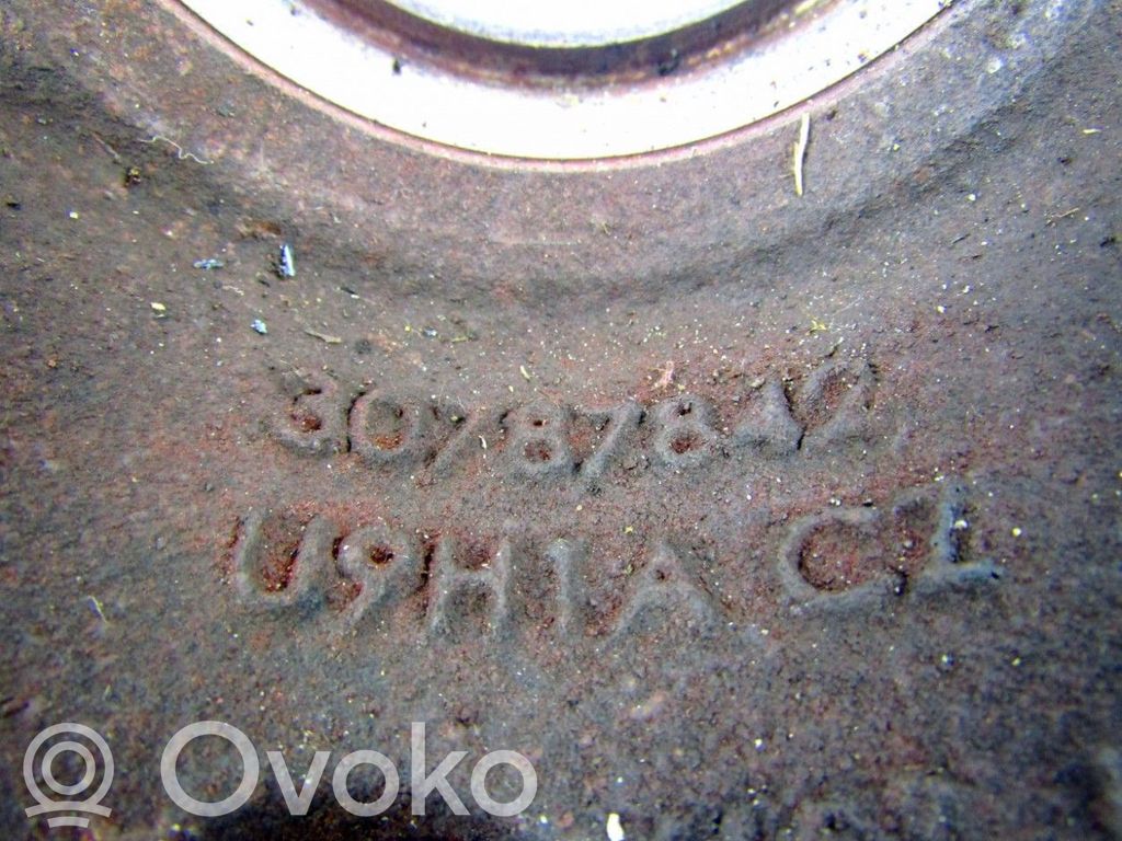 Volvo V70 Staffa del cuscinetto di supporto dell’albero di trasmissione