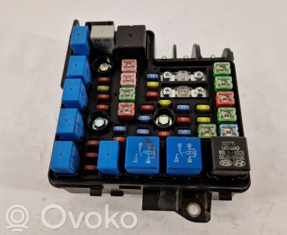 KIA Ceed Fuse module 