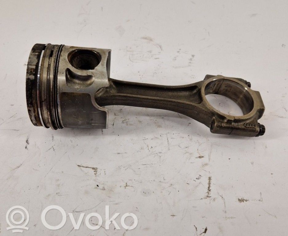 Piston