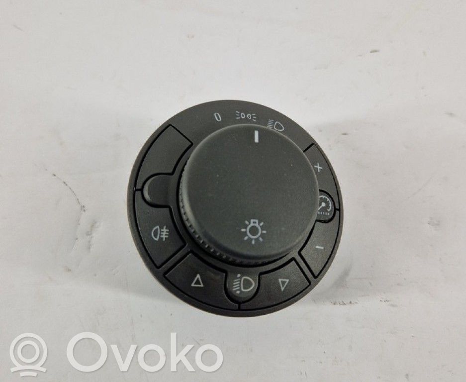 Opel Corsa D Interruttore luci 