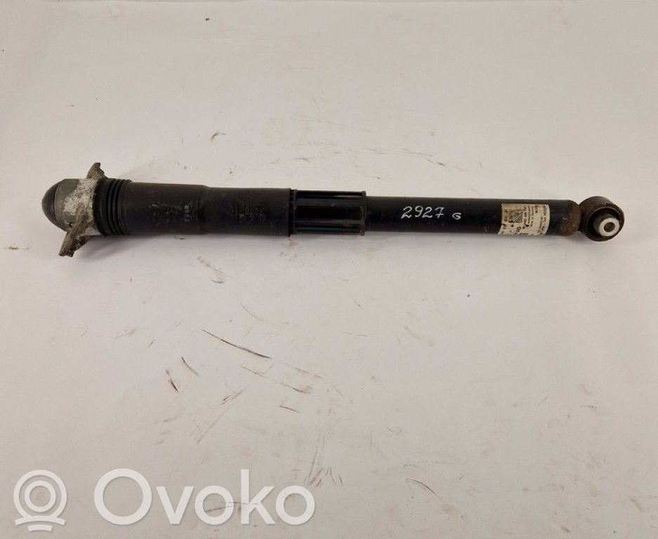 Volkswagen PASSAT B8 Stoßdämpfer hinten