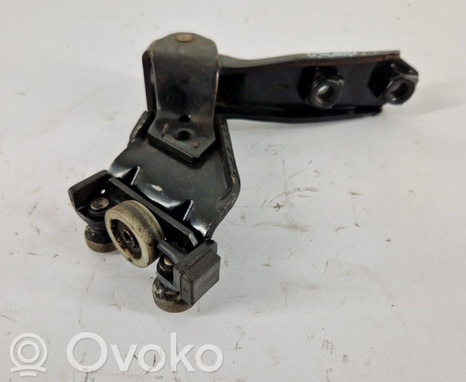 Volkswagen Caddy Guida/cerniera superiore del rullo del portellone scorrevole 