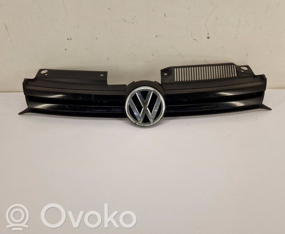 Volkswagen Golf VI Etusäleikkö 