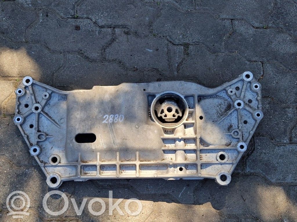 Volkswagen Golf VI Sottotelaio anteriore