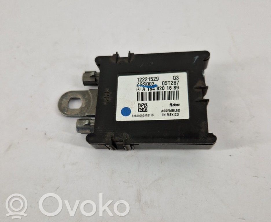 Mercedes-Benz R W251 Amplificateur d'antenne