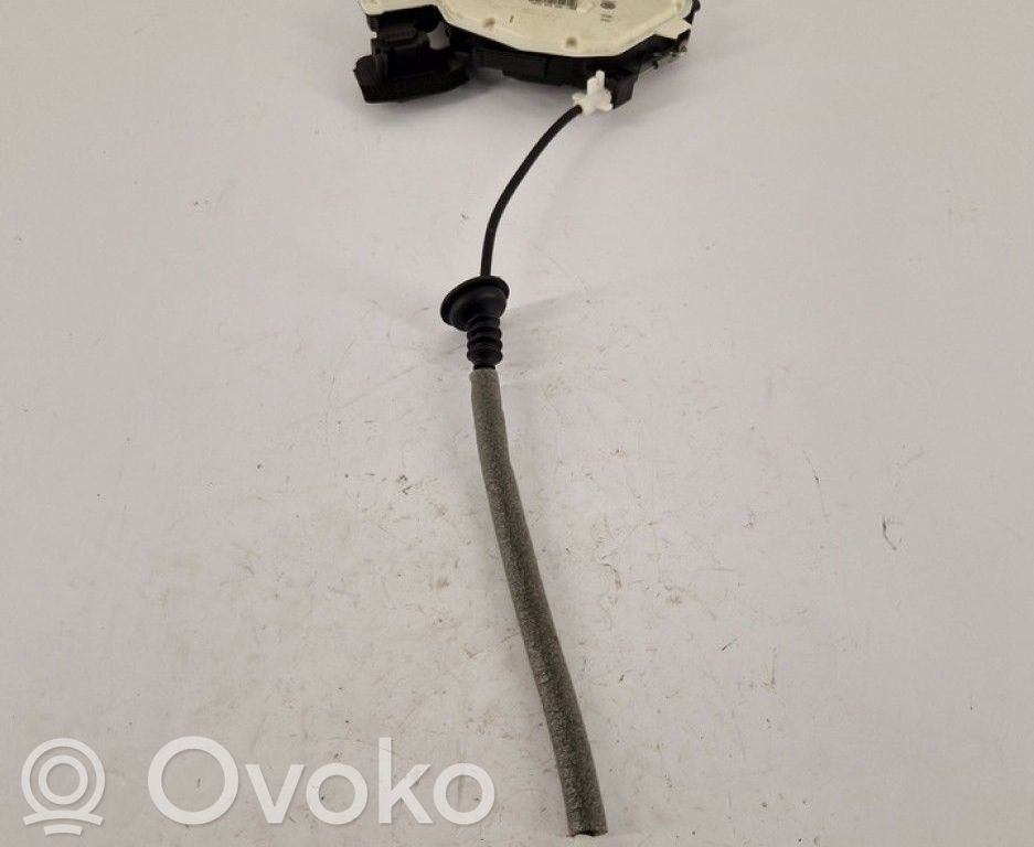 Skoda Octavia Mk3 (5E) Takaoven lukko 