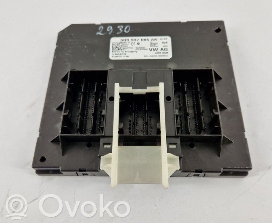 Mukavuusmoduuli   5Q0937086AK,5Q0937086AK,5Q0937086AK