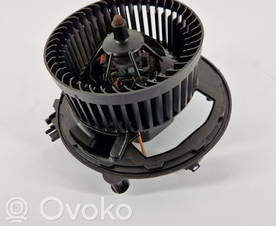 Skoda Octavia Mk3 (5E) Ventilator aerotermă 