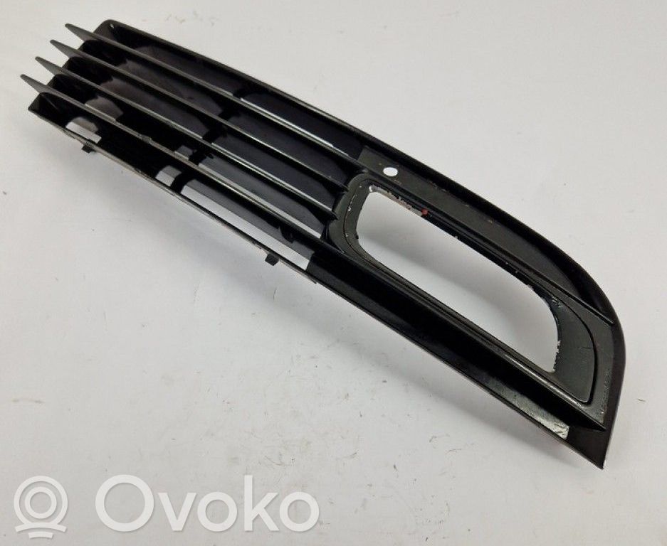 Audi A8 S8 D3 4E Front grill