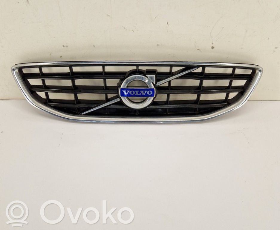 Volvo V40 Grille de calandre avant