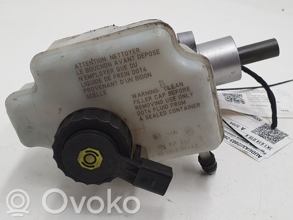 Audi A3 S3 8P Master brake cylinder 